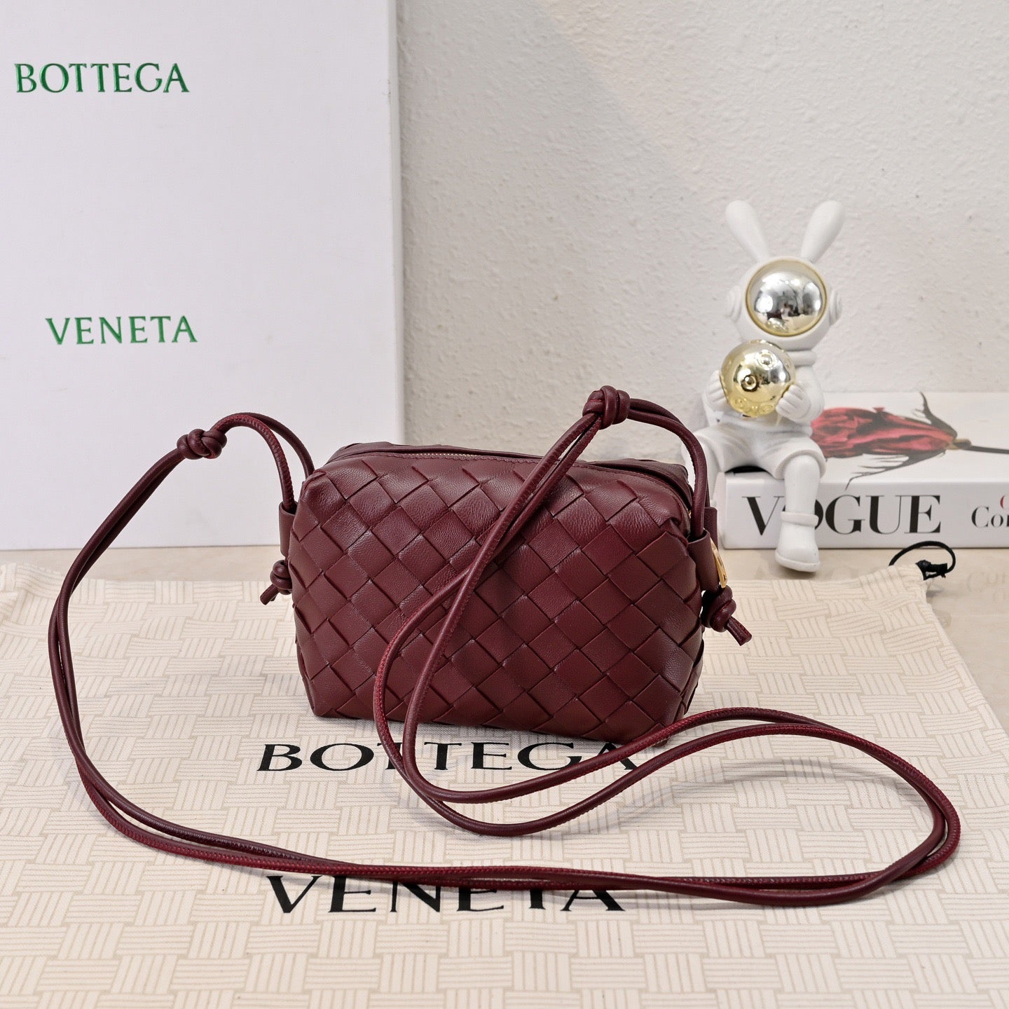 Bottega Veneta 2026 Loop Bag 17cm Burgundy Leather