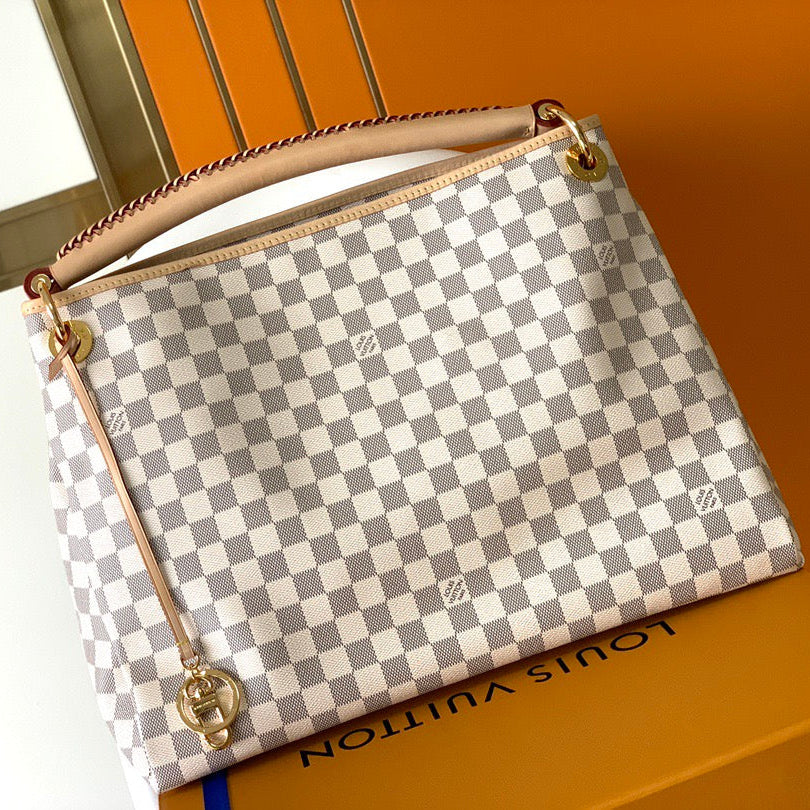 New Bags Arrival