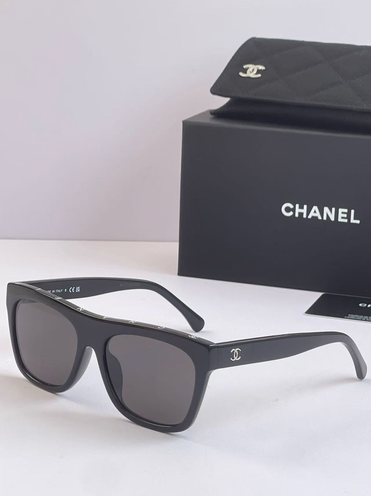 Chanel Sunglasses 5569