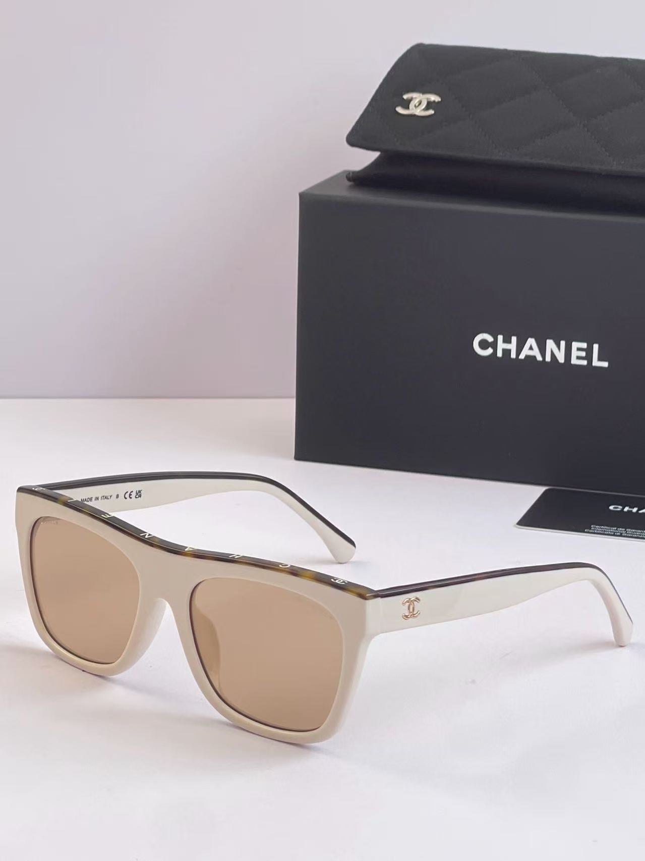 Chanel Sunglasses 5569