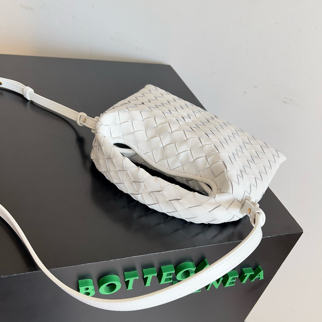 BV Mini Hop White Calfskin