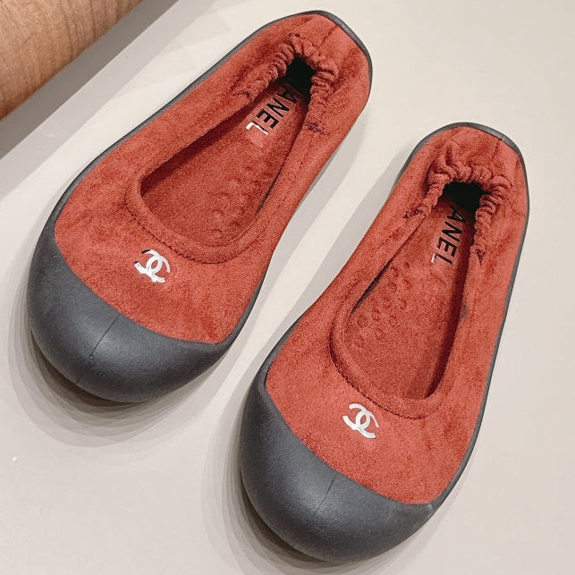 Chanel 2026 Round-Toe Wrinkled Ballet Flat Suede 976100