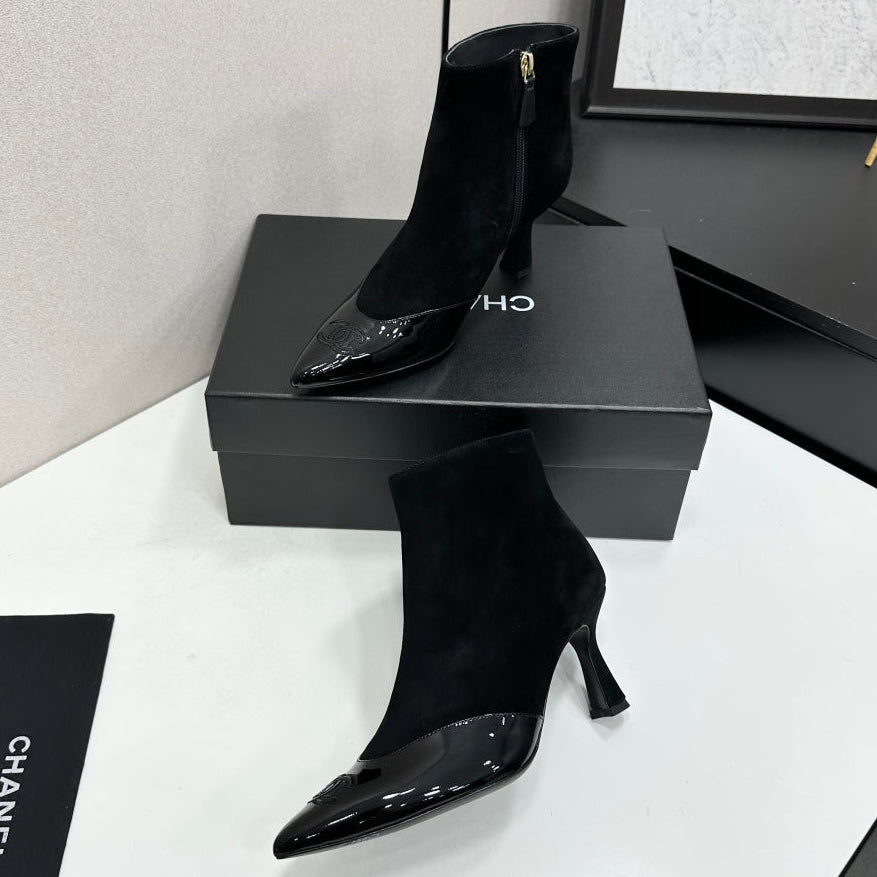 Chanel 2026 Pointed Toe Ankle Boots 80mm Mesh Suede Cowhide 985779