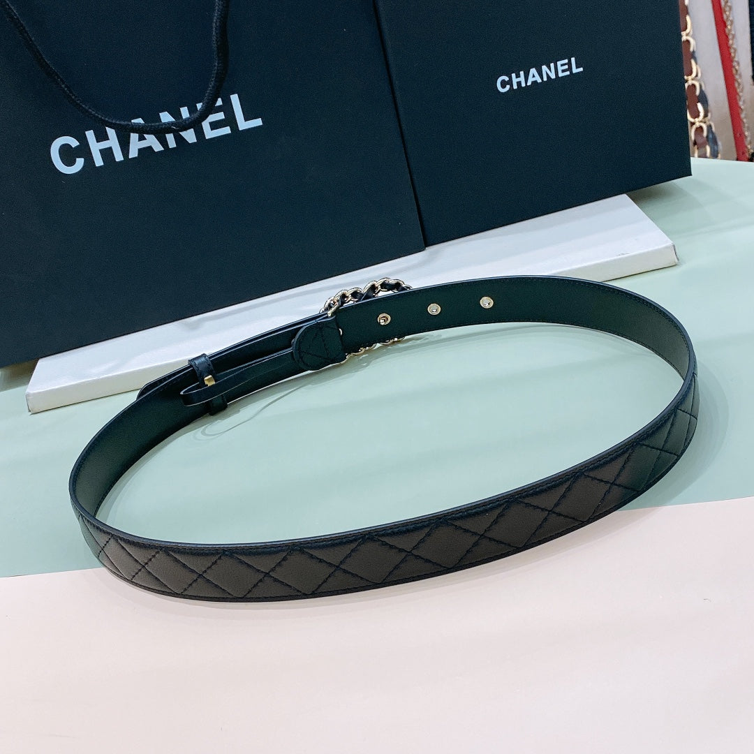 Chanel 2026 Quilted Chain Buckle Belt 30mm Lambskin