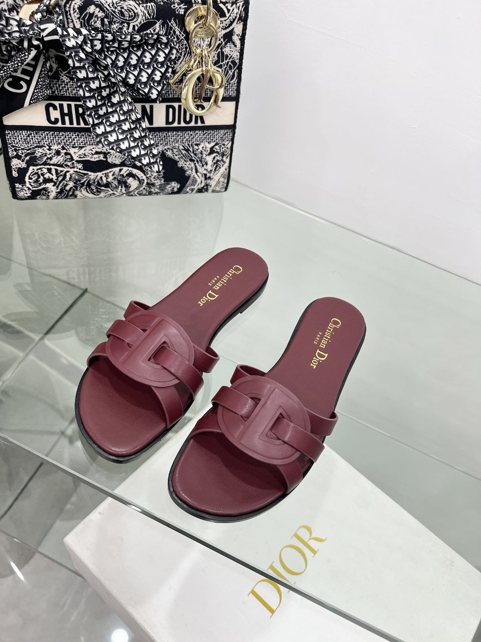 Dior 2026 D-Club Slide Sandal Cowhide 927362