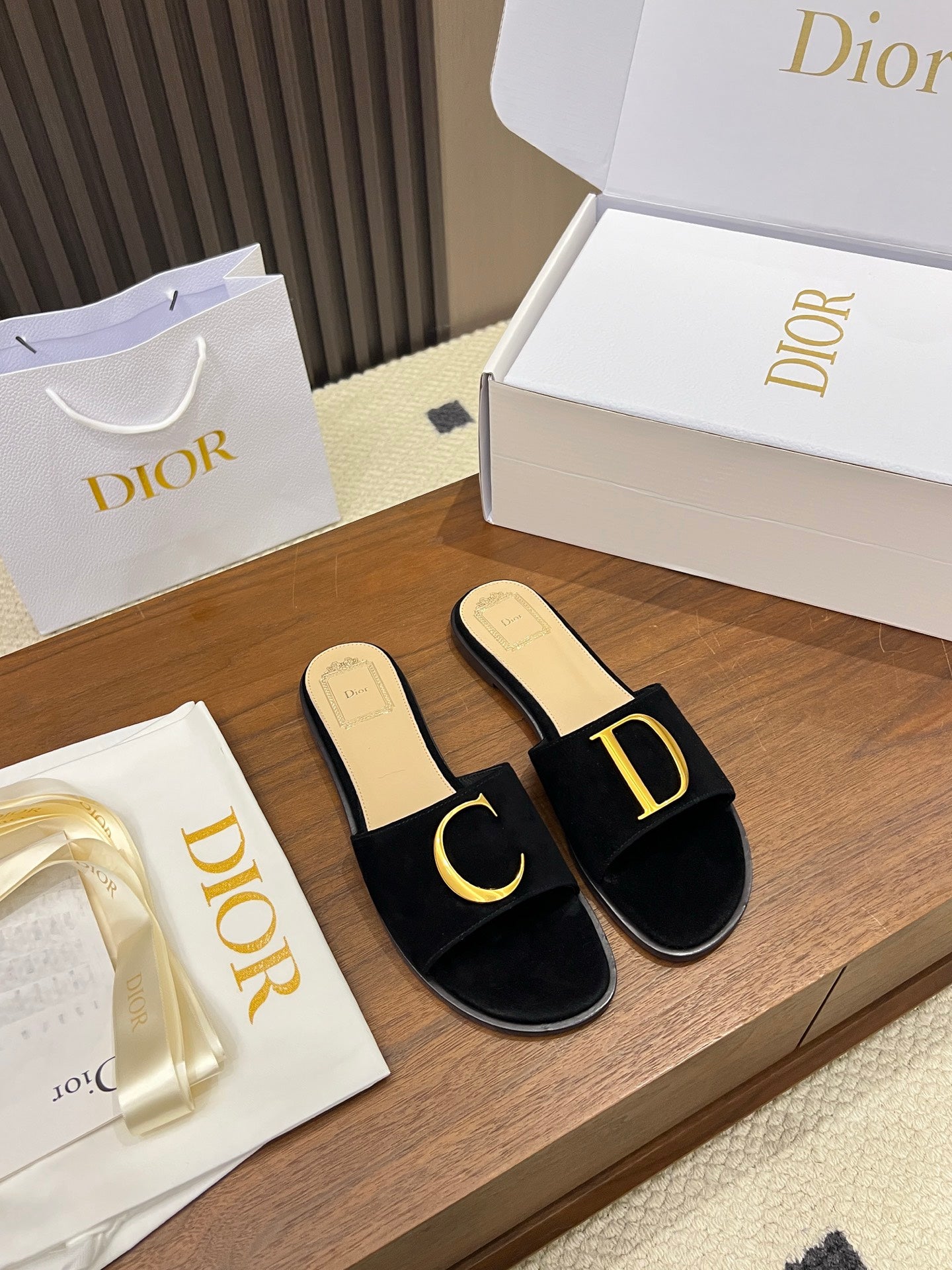 Dior 2026 Slipper Leather 904812