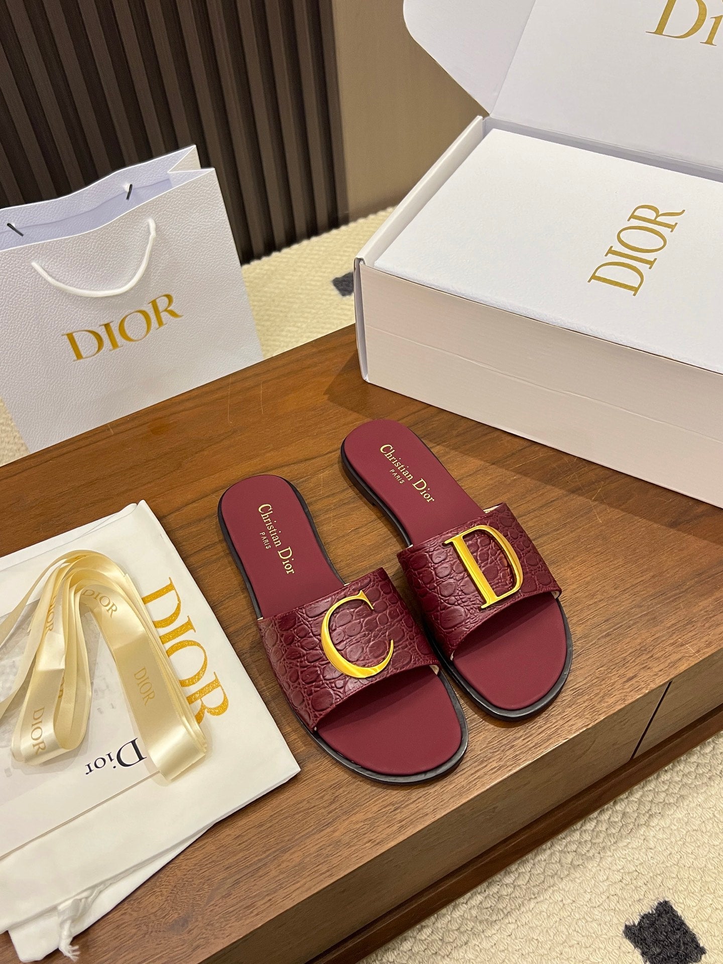 Dior 2026 Slipper Leather 904812