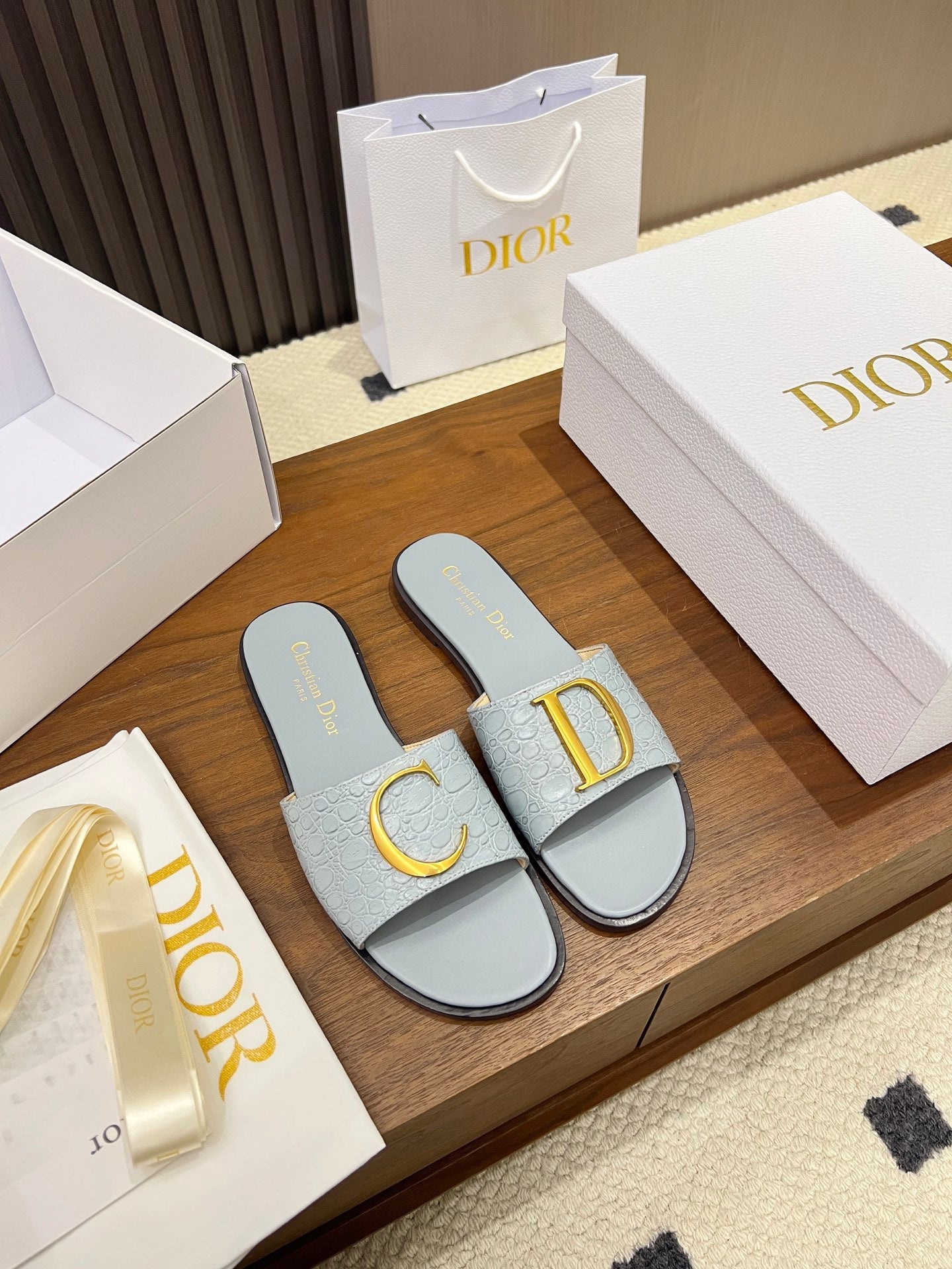 Dior 2026 Slipper Leather 904812
