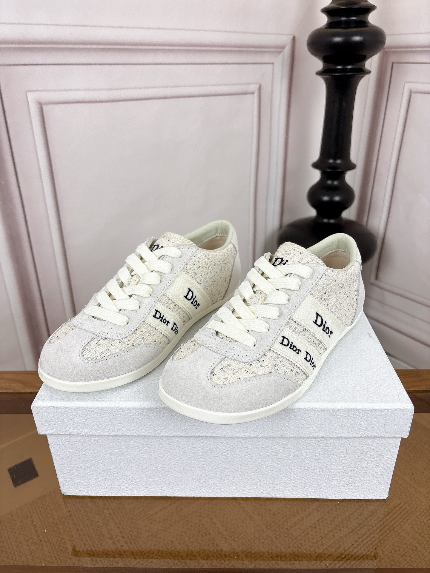 Dior 2026 Sneakers Suede Leather 931862