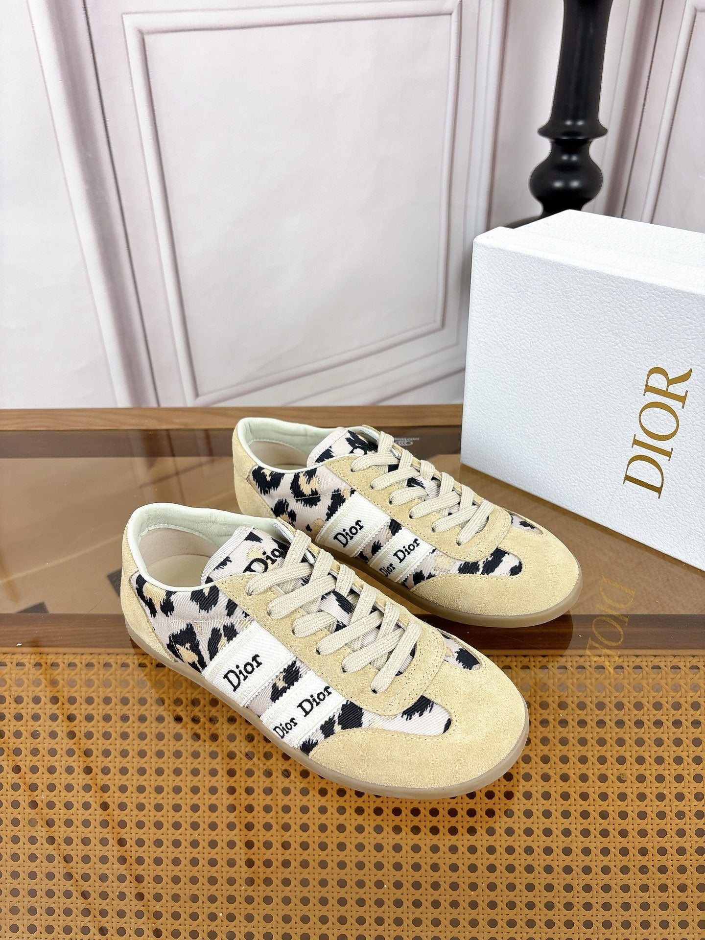 Dior 2026 Sneakers Suede Leather 931862