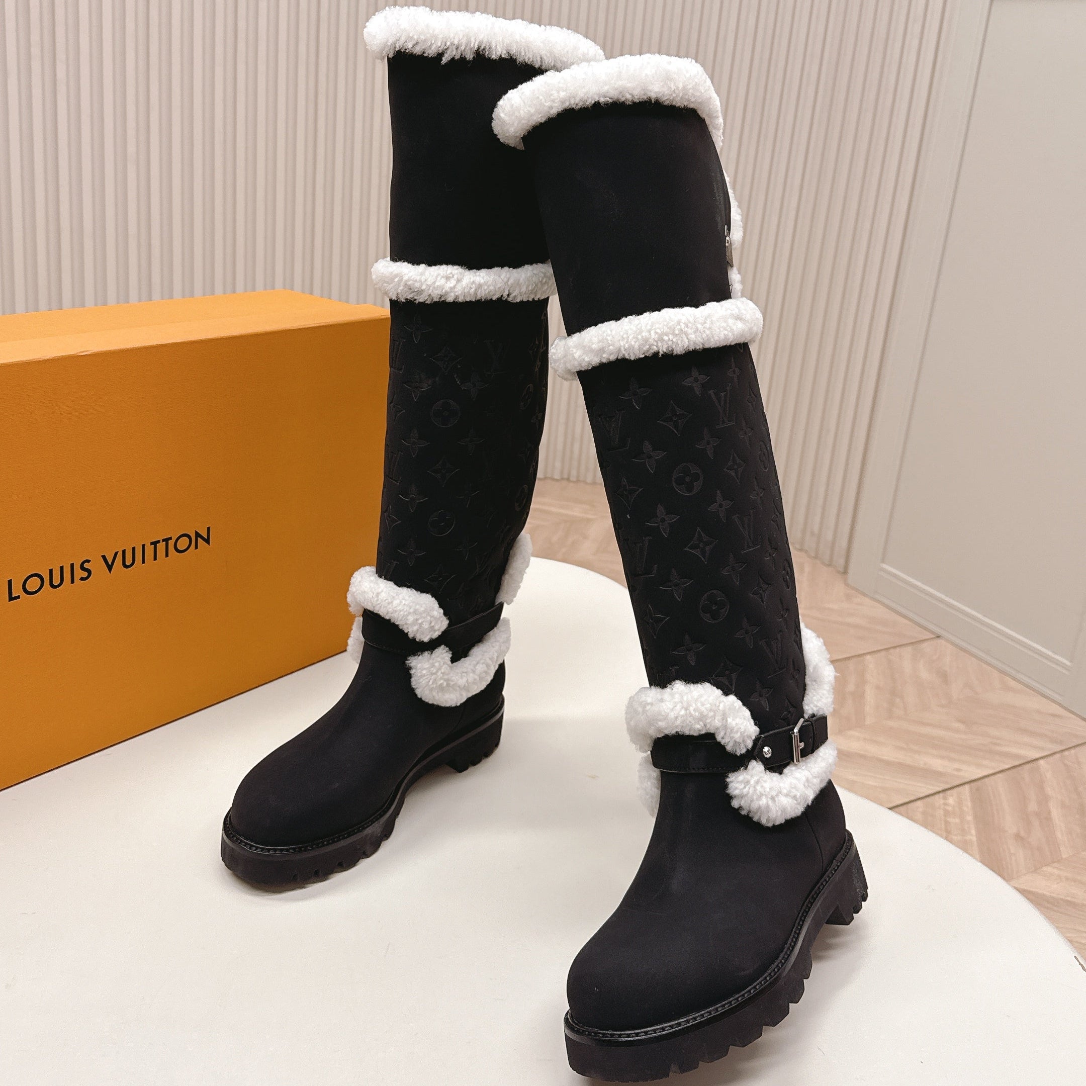 LV 2026 Territory Flat Thigh Boot Black White Nubuck Calf Leather 595433