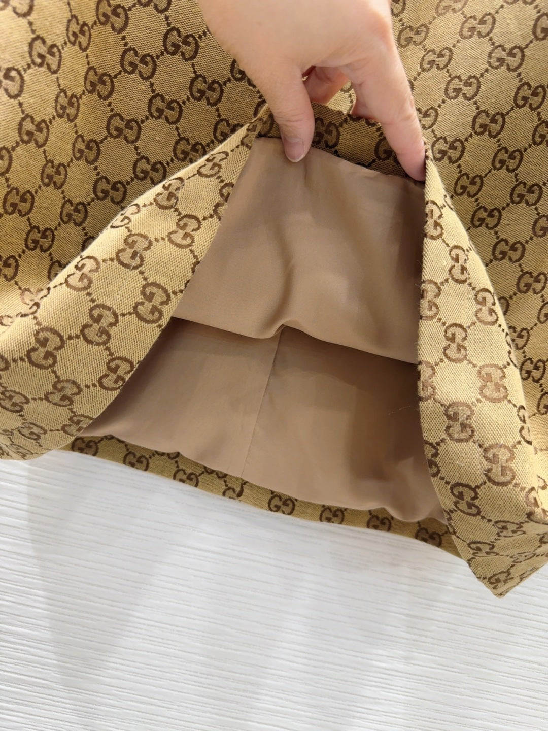 Gucci 2025 Dress Camel and Ebony Polyester Fiber