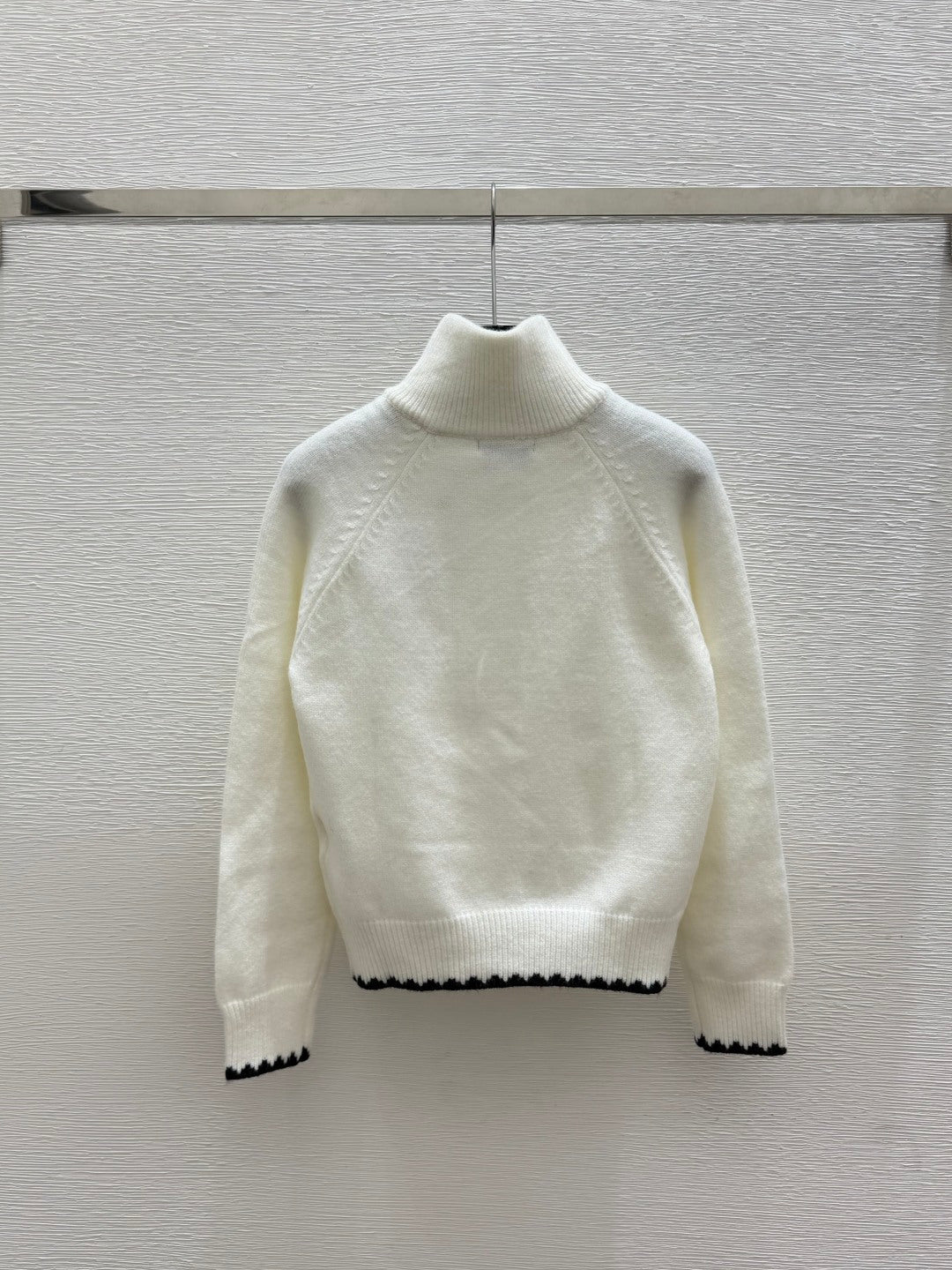 Chanel 2026 Sweater Wool 800712