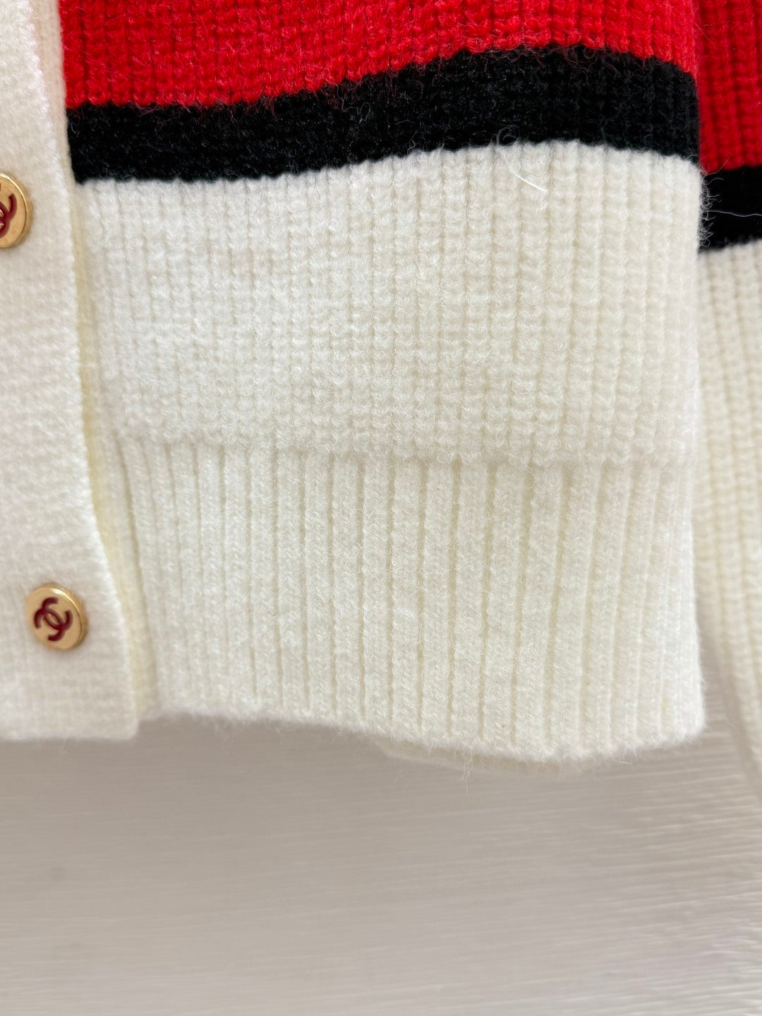 Chanel 2026 Cardigan White Red Black Wool 832484