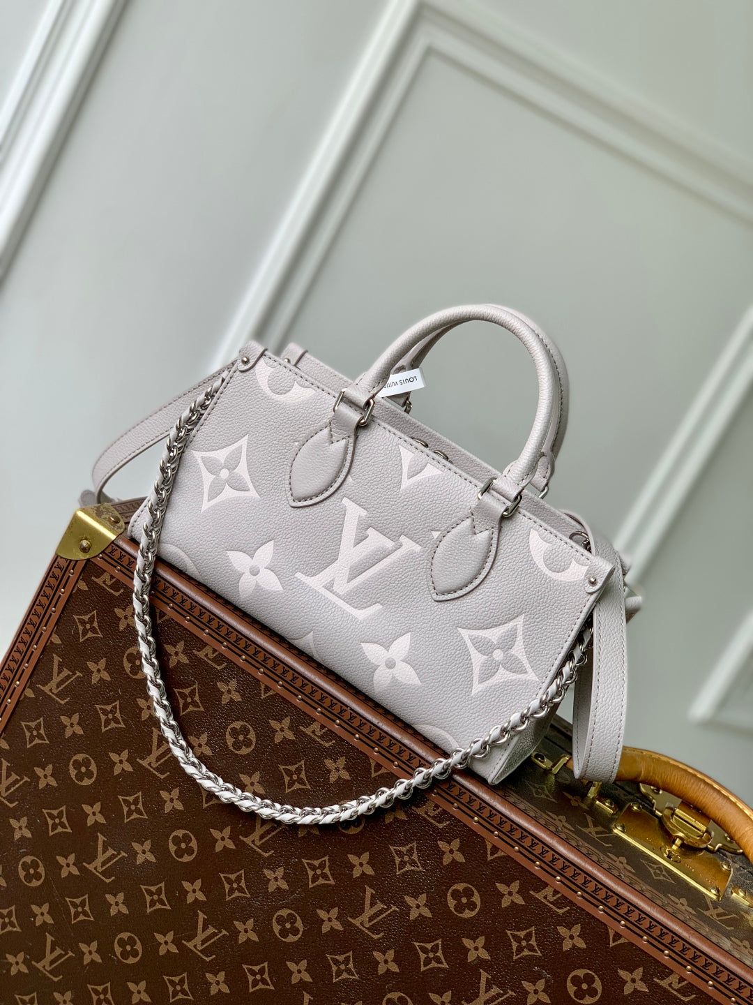 LV OnTheGo East West Bag Gray White Monogram Empreinte leather 240824