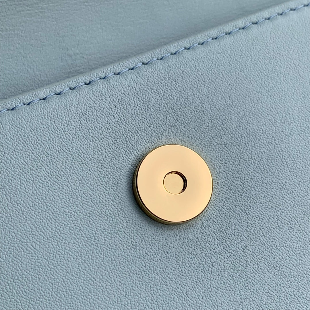 Wallet On Chain LV Bloom 20cm Blue Calfskin 250361