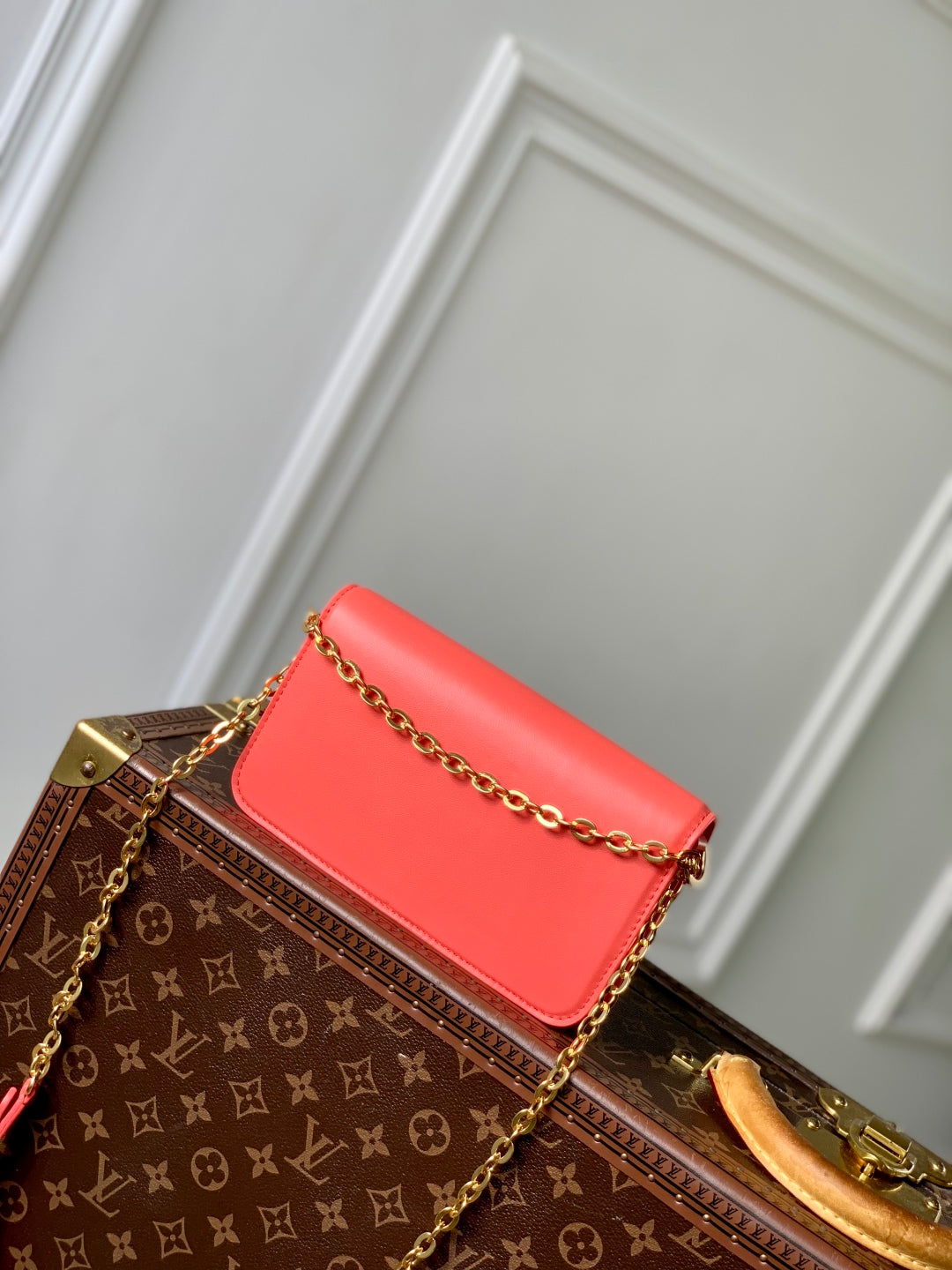 Wallet On Chain LV Bloom 20cm Red Calfskin 250363