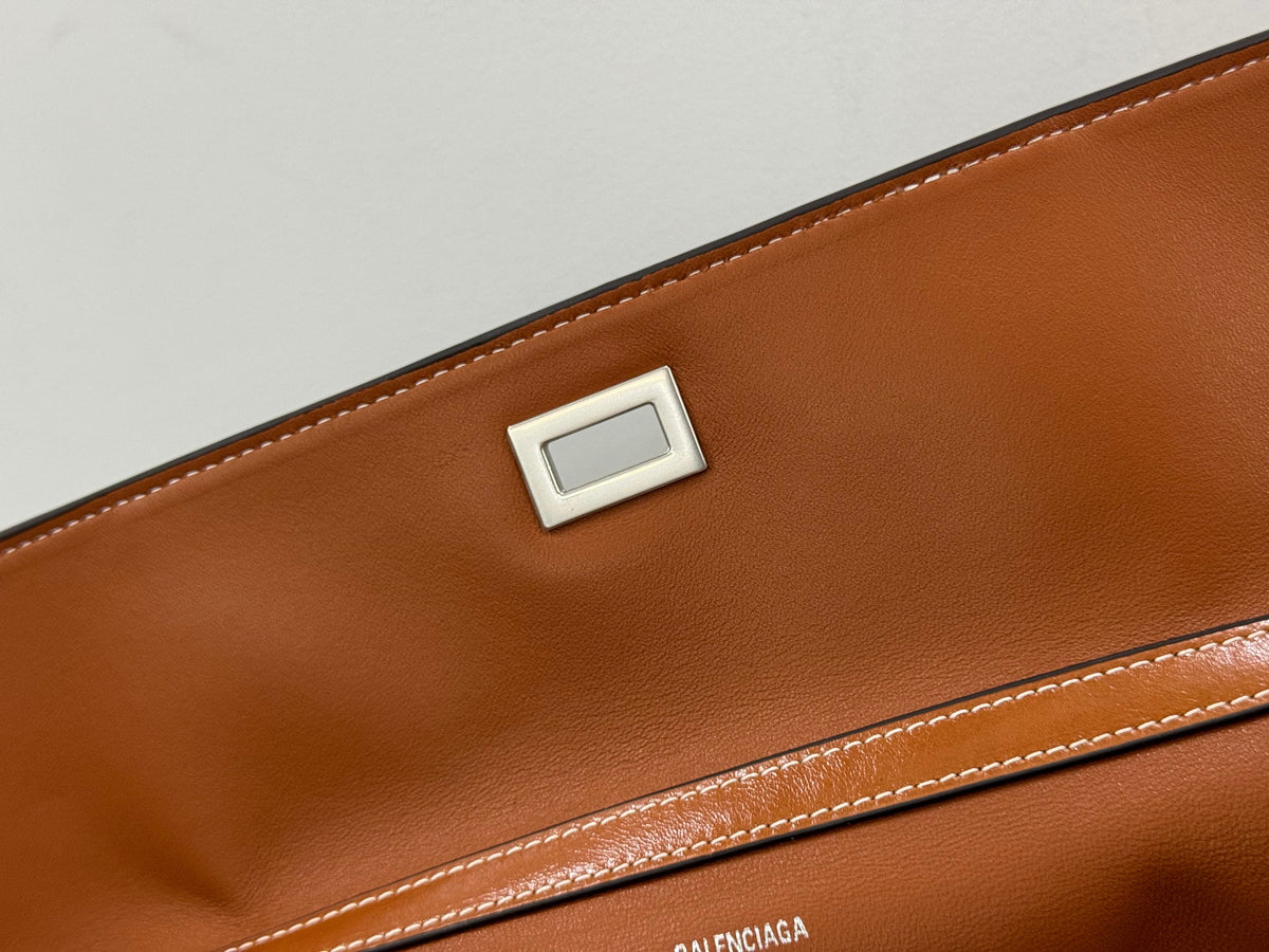 Balenciaga Medium Bag 35 Camel Brown Cowhide Sliver Hardware
