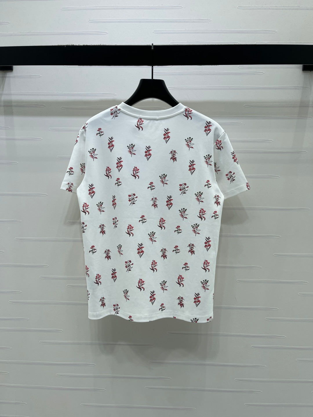 Dior 2026 Red Flower T-shirt White Cotton 136324