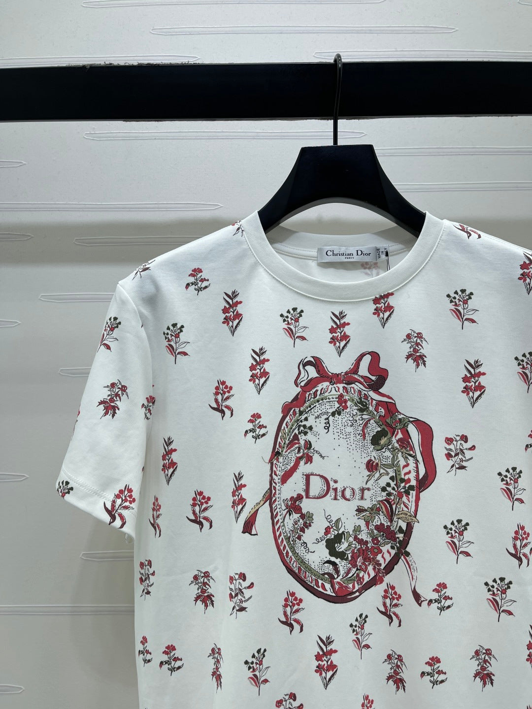 Dior 2026 Red Flower T-shirt White Cotton 136324