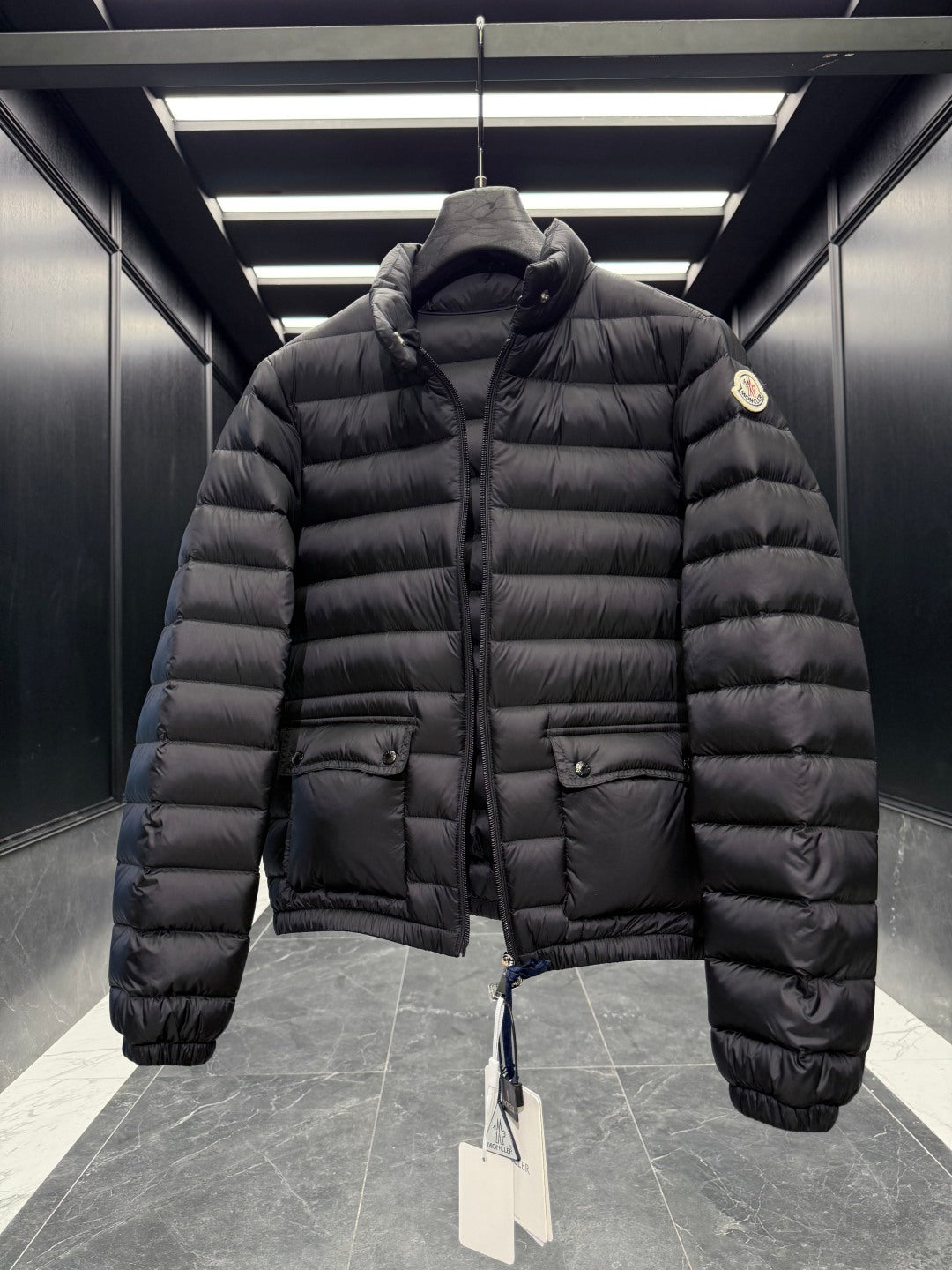Moncler 25 Down Jacket Polyester 304735
