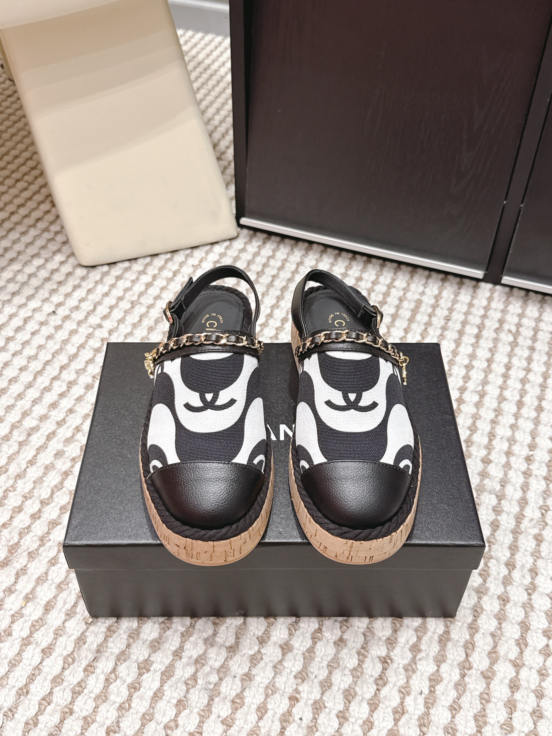 CC 26s Rope-Soled Sandals Black White Canvas Leather 652562