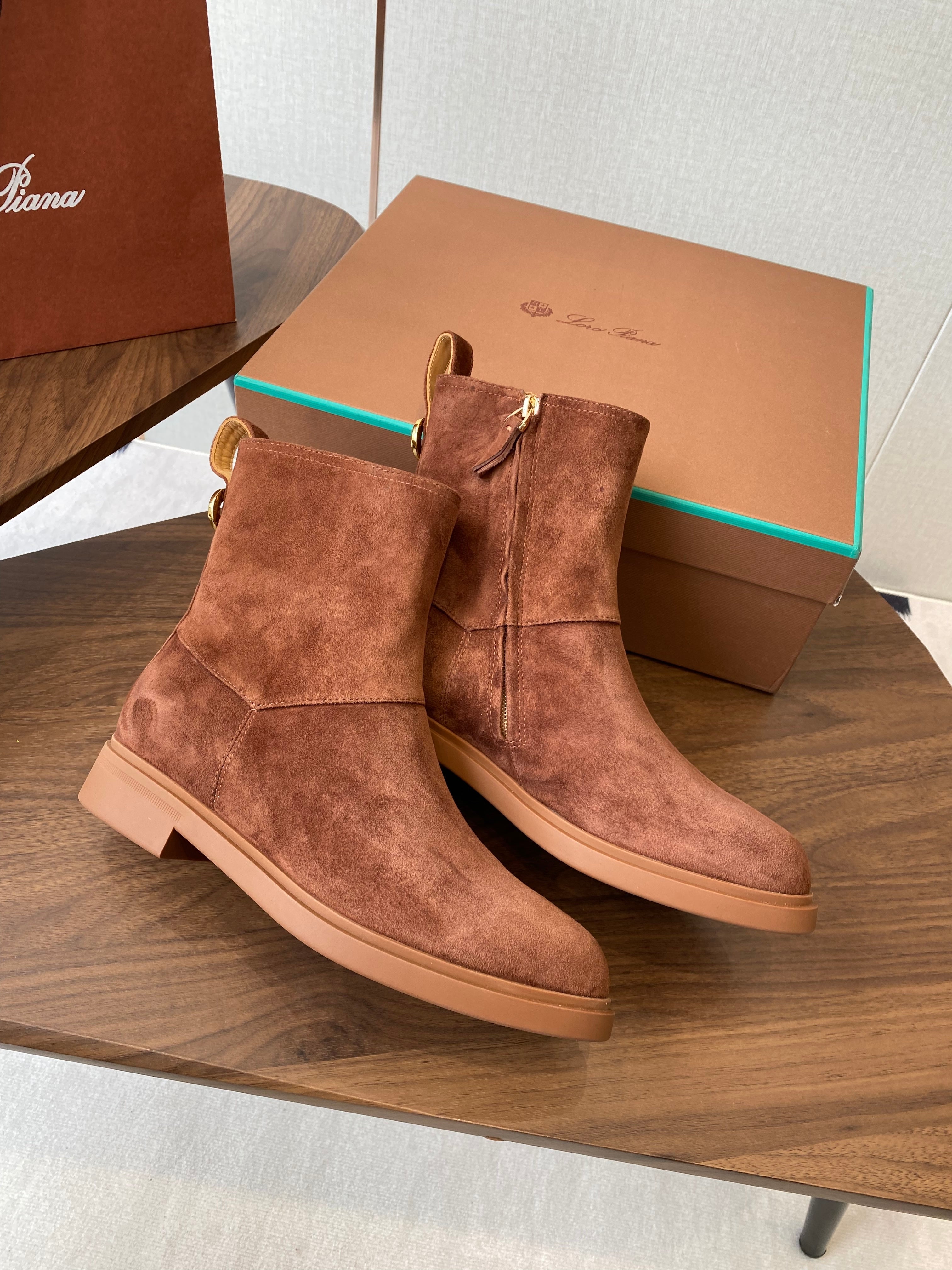 LP latest short boots brown suede 388104