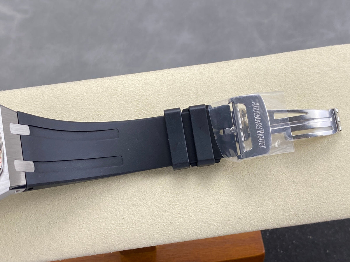Audemars Piguet Royal Oak Selfwinding 41mm 15510 Grey Dial Rubber Strap