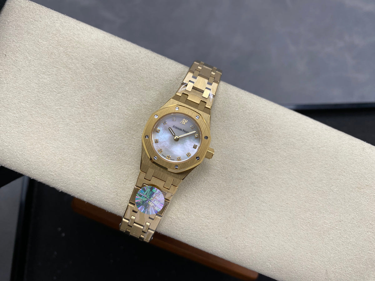 Audemars Piguet Royal Oak Lady 23mm Gold Case Mop Dial