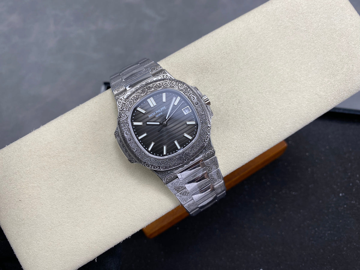 Patek Philippe Nautilus 5711 Maori Motif 40mm Dark Gray Dial Stainless Steel Case
