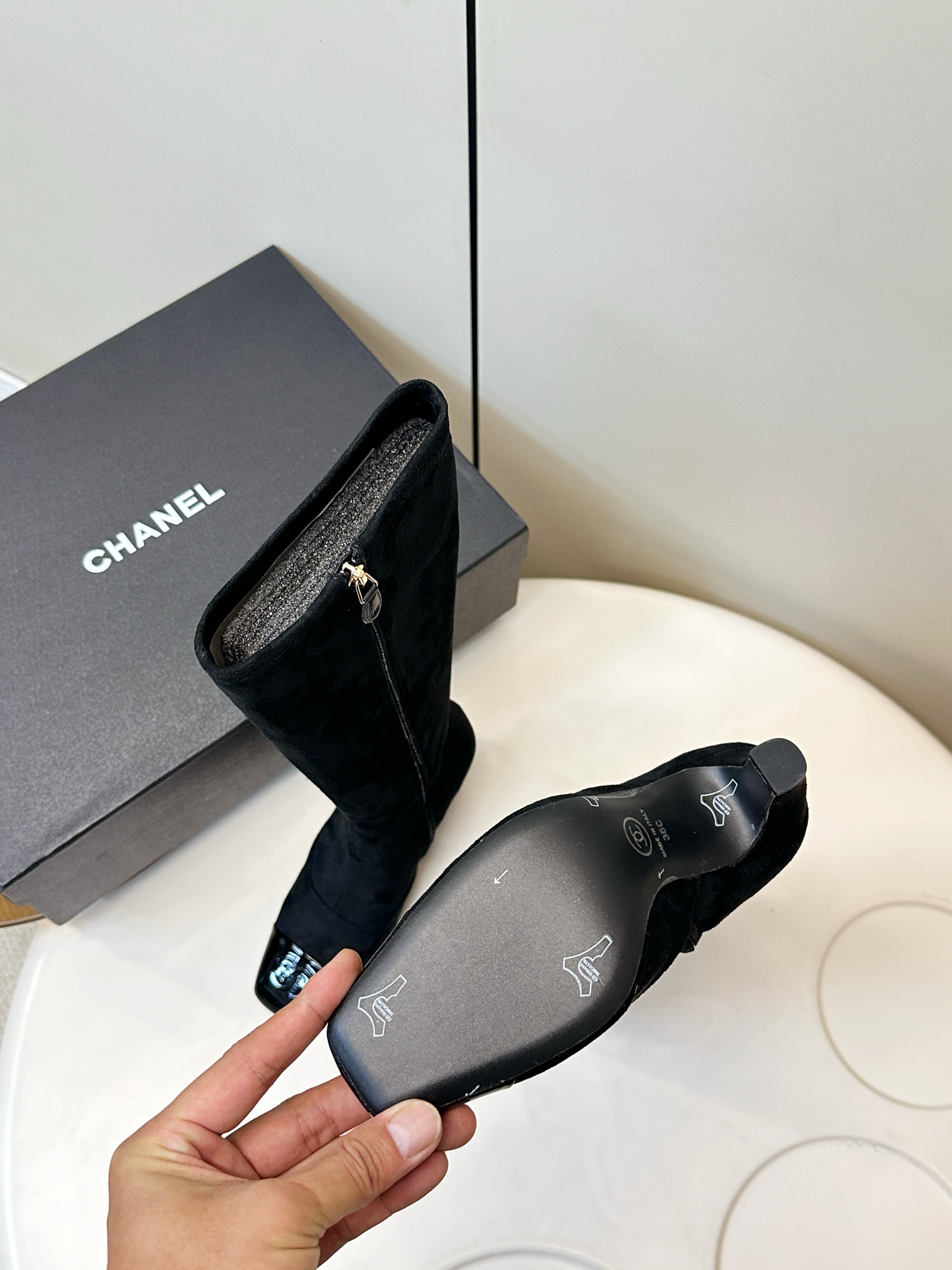Chanel 2026 Stretch Boots 80mm Suede Cowhide 986293