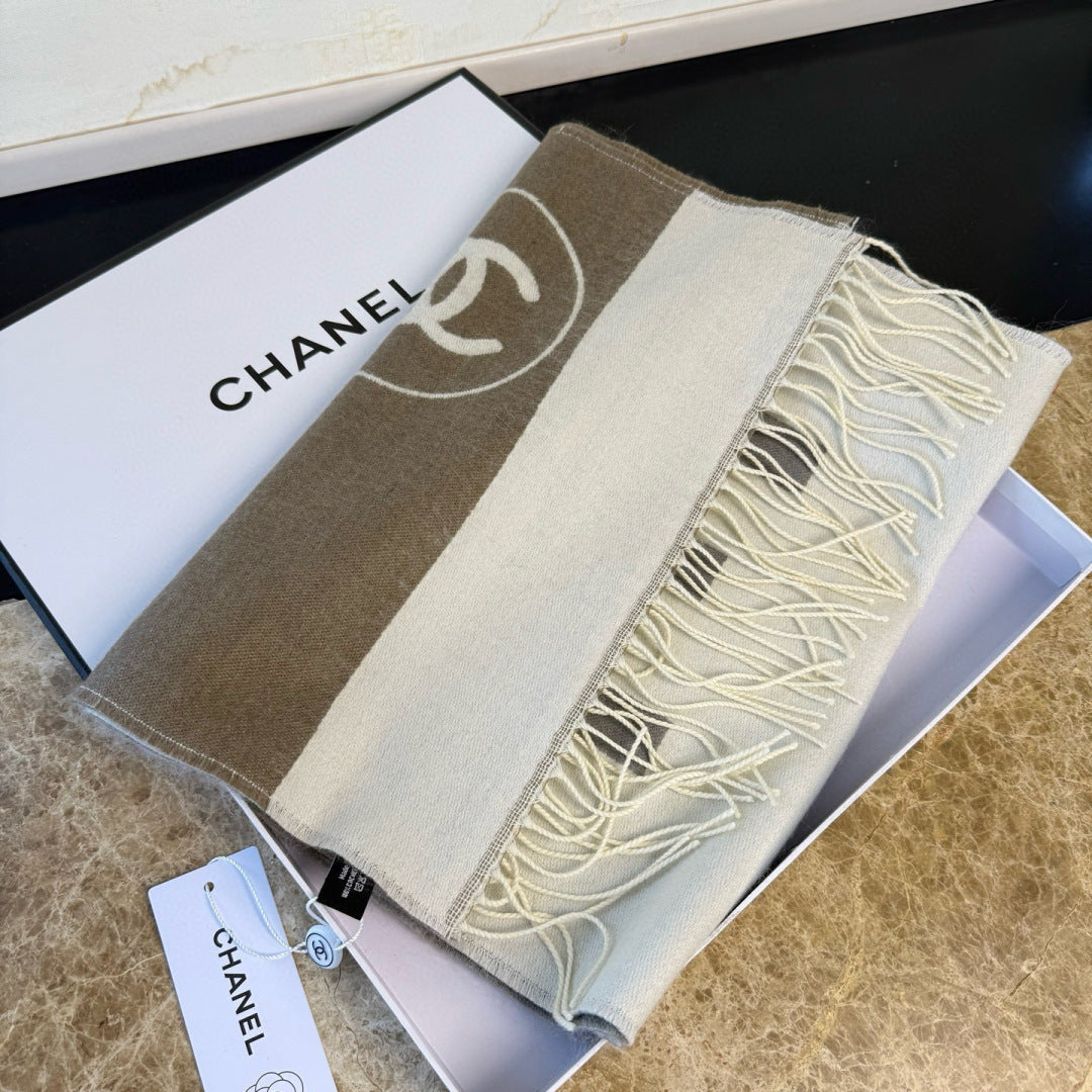 CC 25 Scarf 200cm White Brown Lambswool 968388