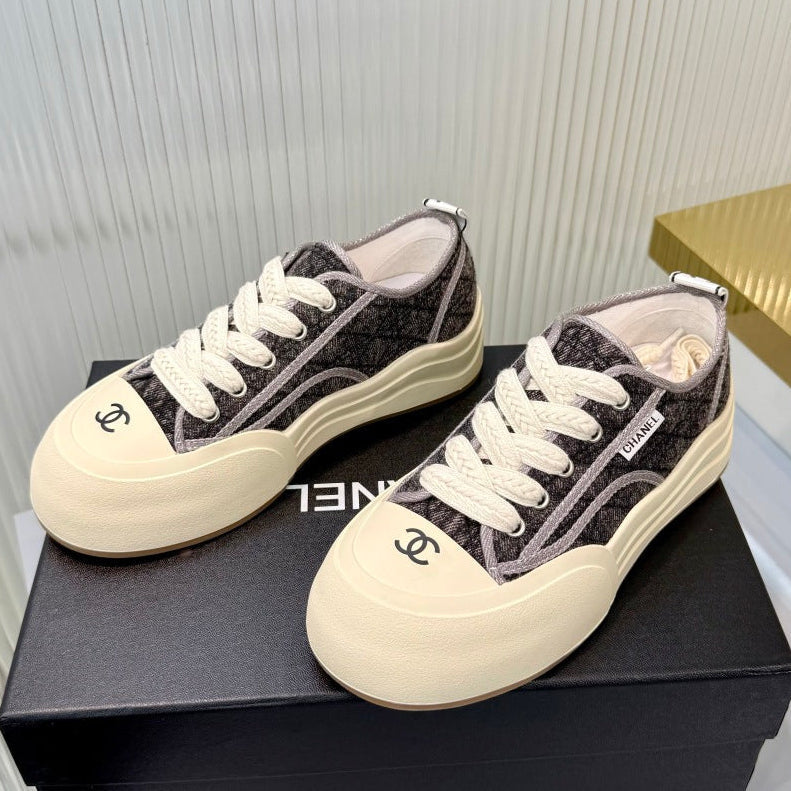 Chanel 2026 Sneaker Black White Denim 928233