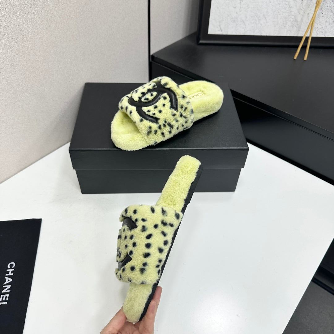 Chanel 2026 Polka Dot Pattern Sandals Wool 985906