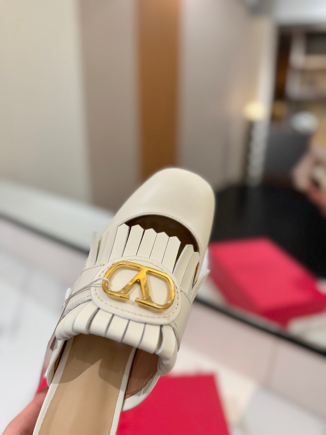 VT 2025 Signature Heeled Mule Ivory Calf Leather 295078