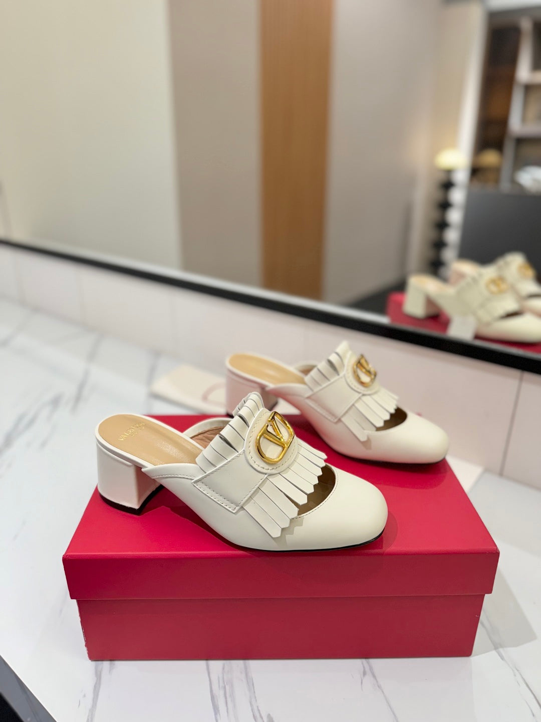 VT 2025 Signature Heeled Mule Ivory Calf Leather 295078