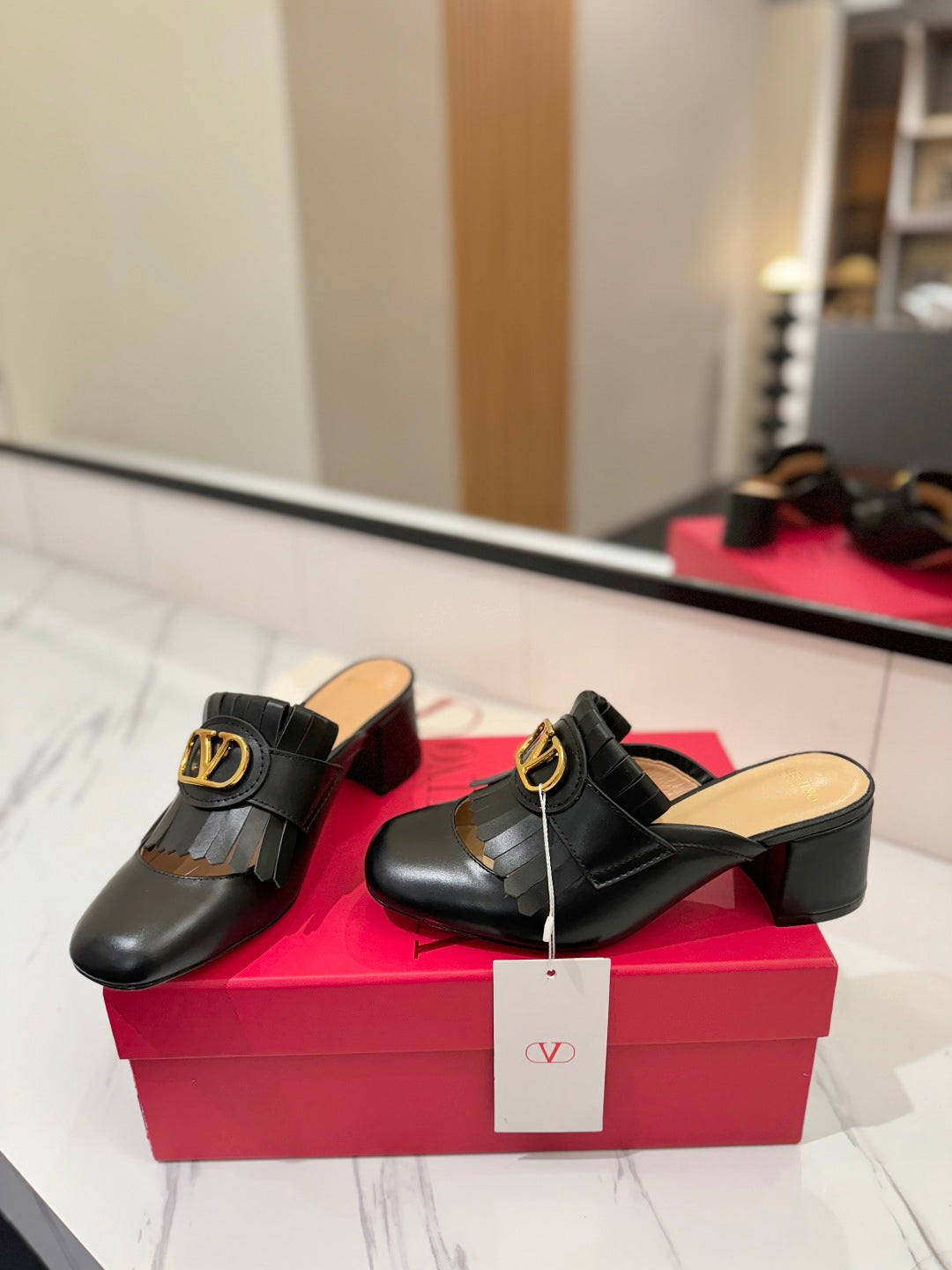 VT 2025 Signature Heeled Mule Black Calf Leather 295079