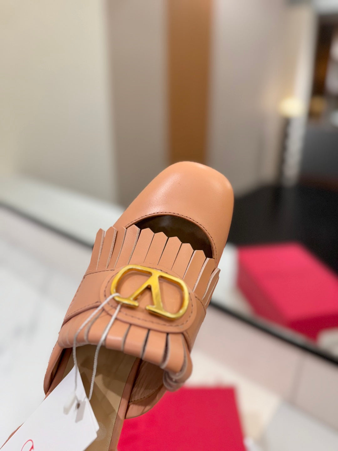 VT 2025 Signature Heeled Mule Cantaloupe Calf Leather 295080