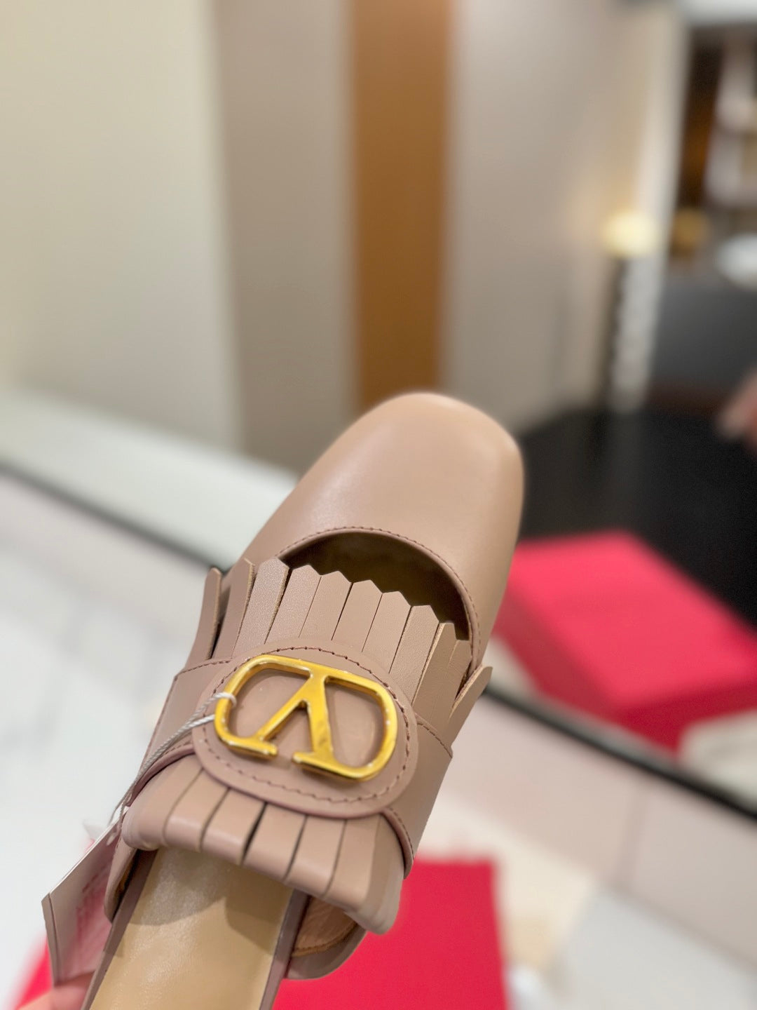 VT 2025 Signature Mule Pure Beige Calf Leather 295081