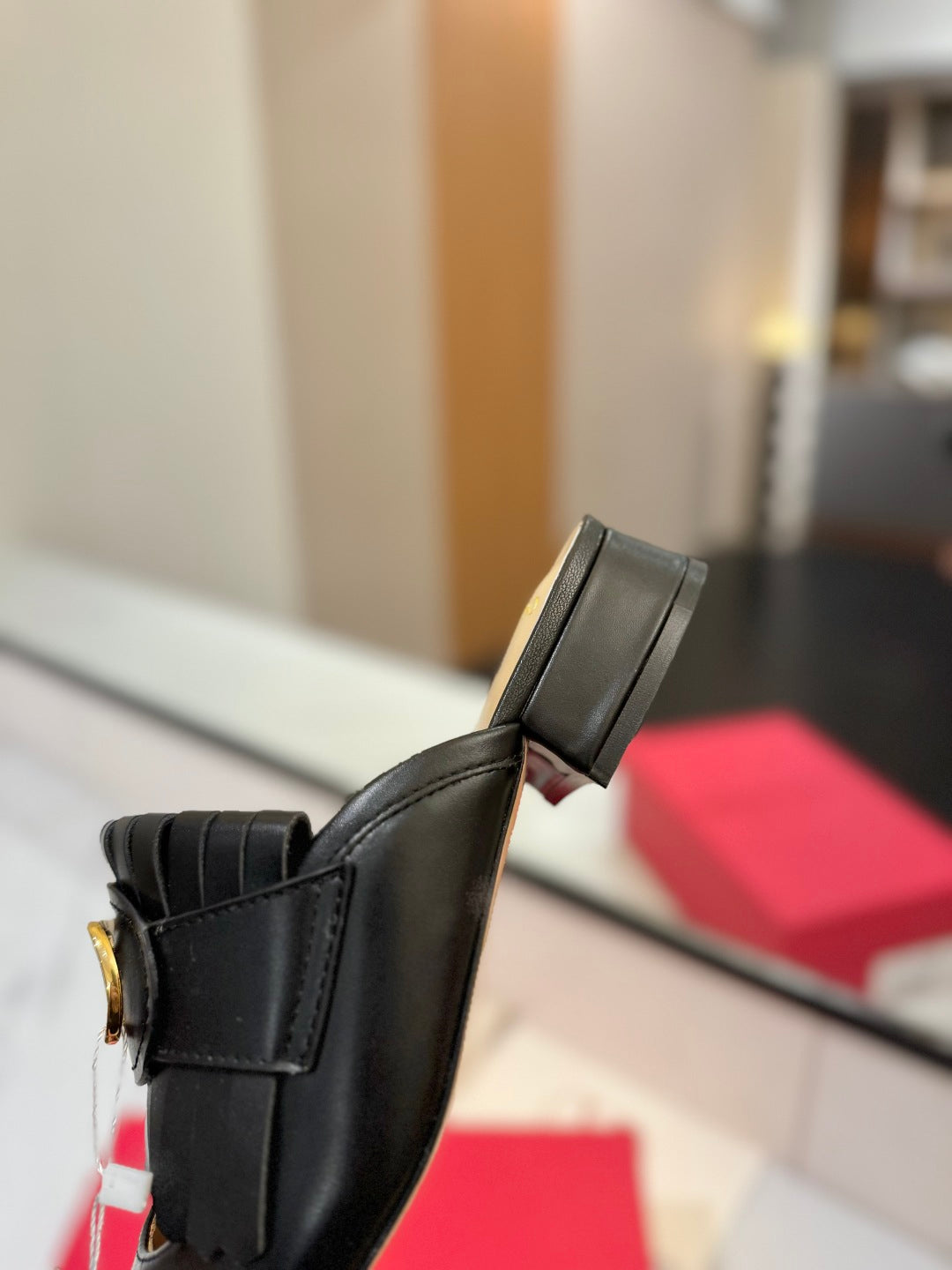 VT 2025 Signature Mule Black Calf Leather 295083