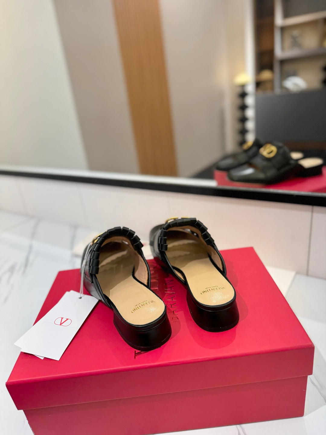 VT 2025 Signature Mule Black Calf Leather 295083