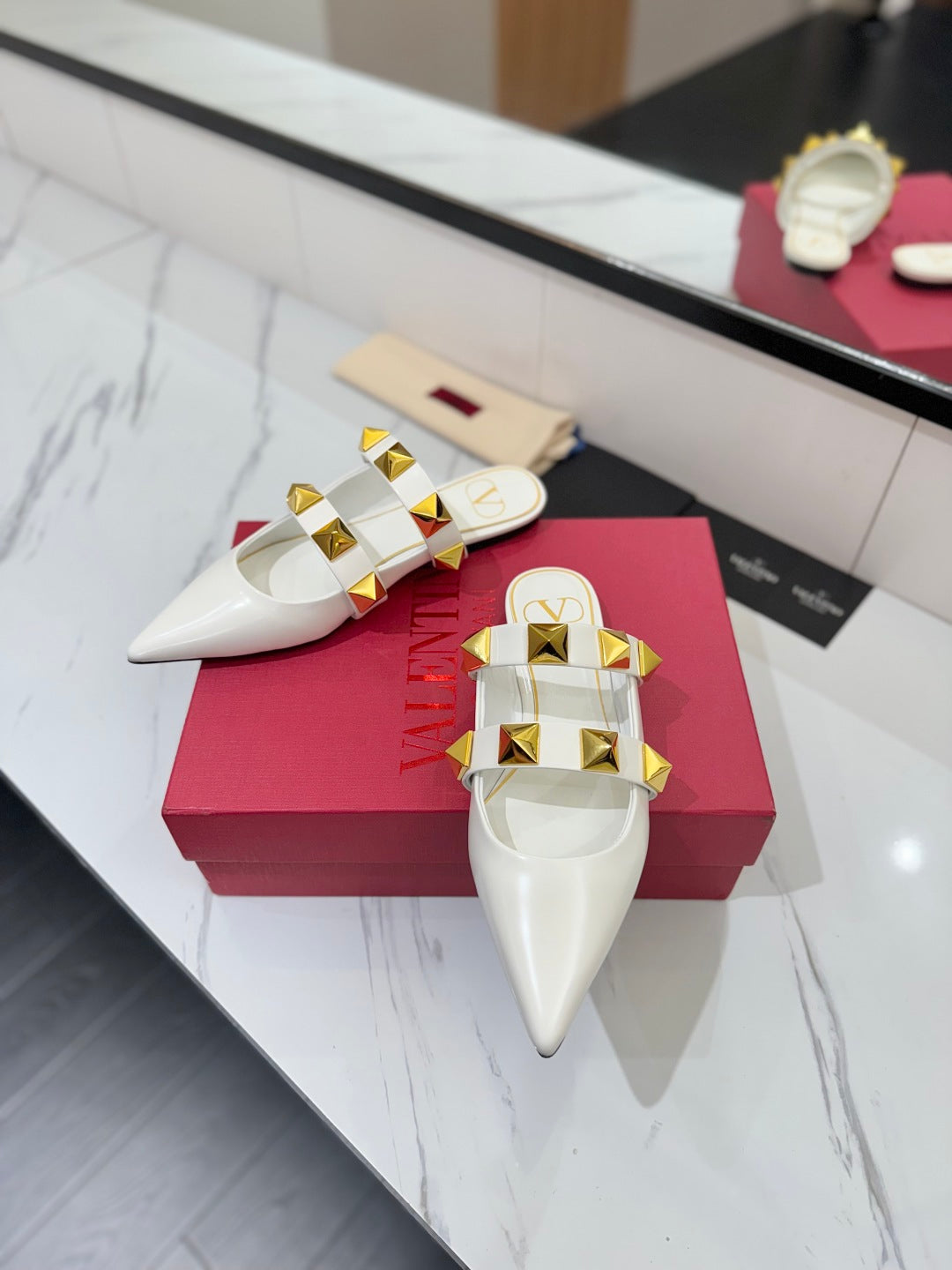 VT Rockstud Mule White Gold Cowhide