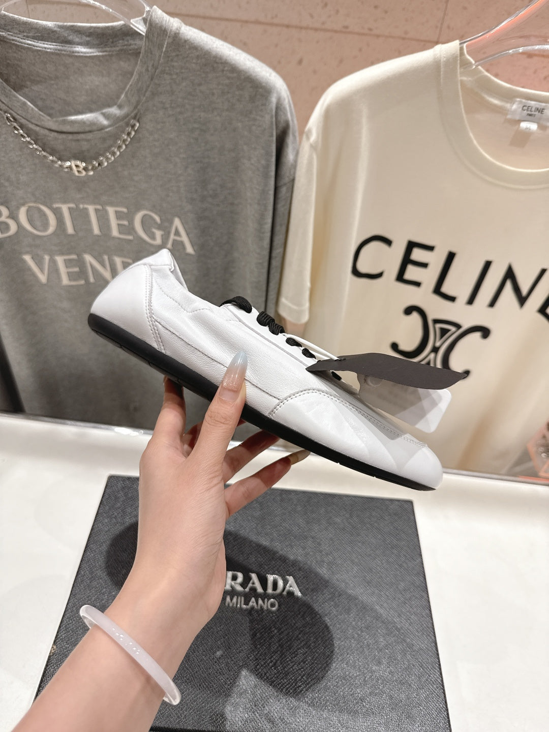 Prada 25s ballet flats white sheepskin 535497