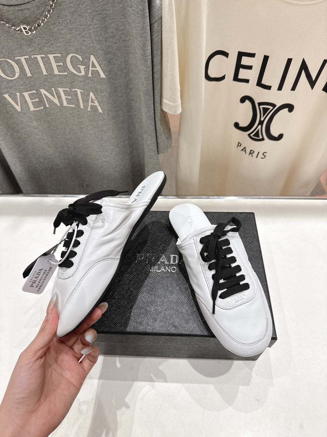 Prada 25s mule white sheepskin 535500