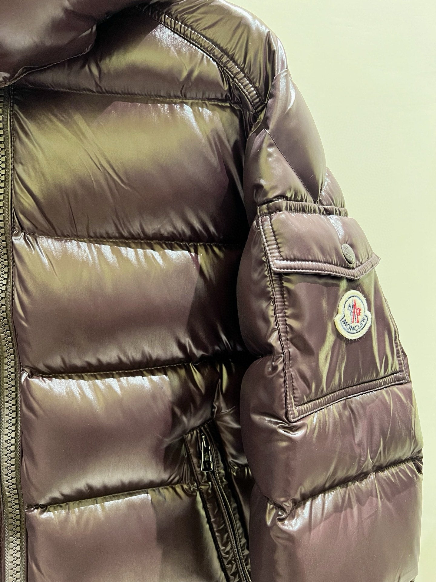 MC 24 Jacket Glossy Burgundy Polyester 0025