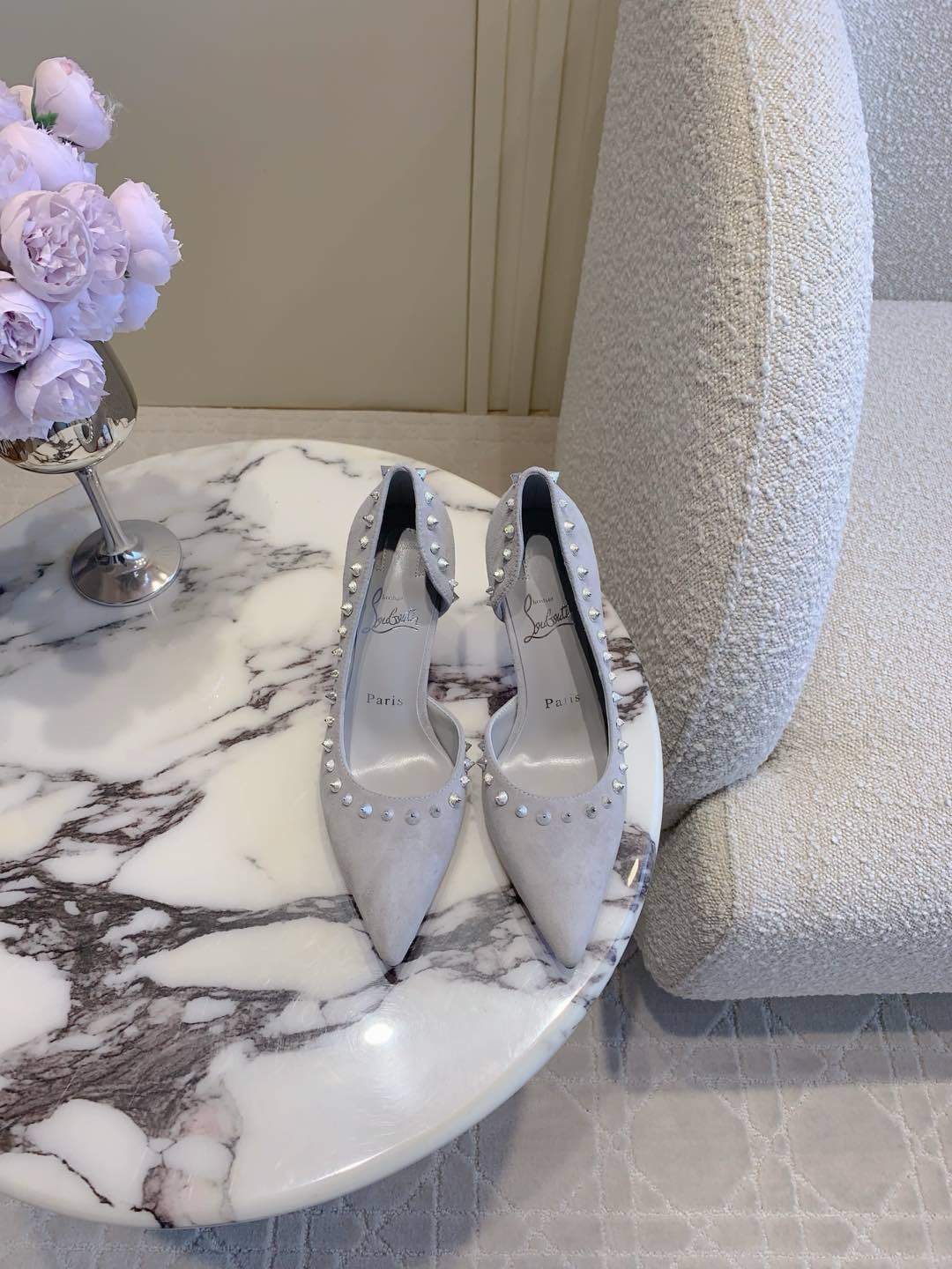 CL  Irishell 85 Studded d'Orsay Pumps Light Pewter Suede 177129