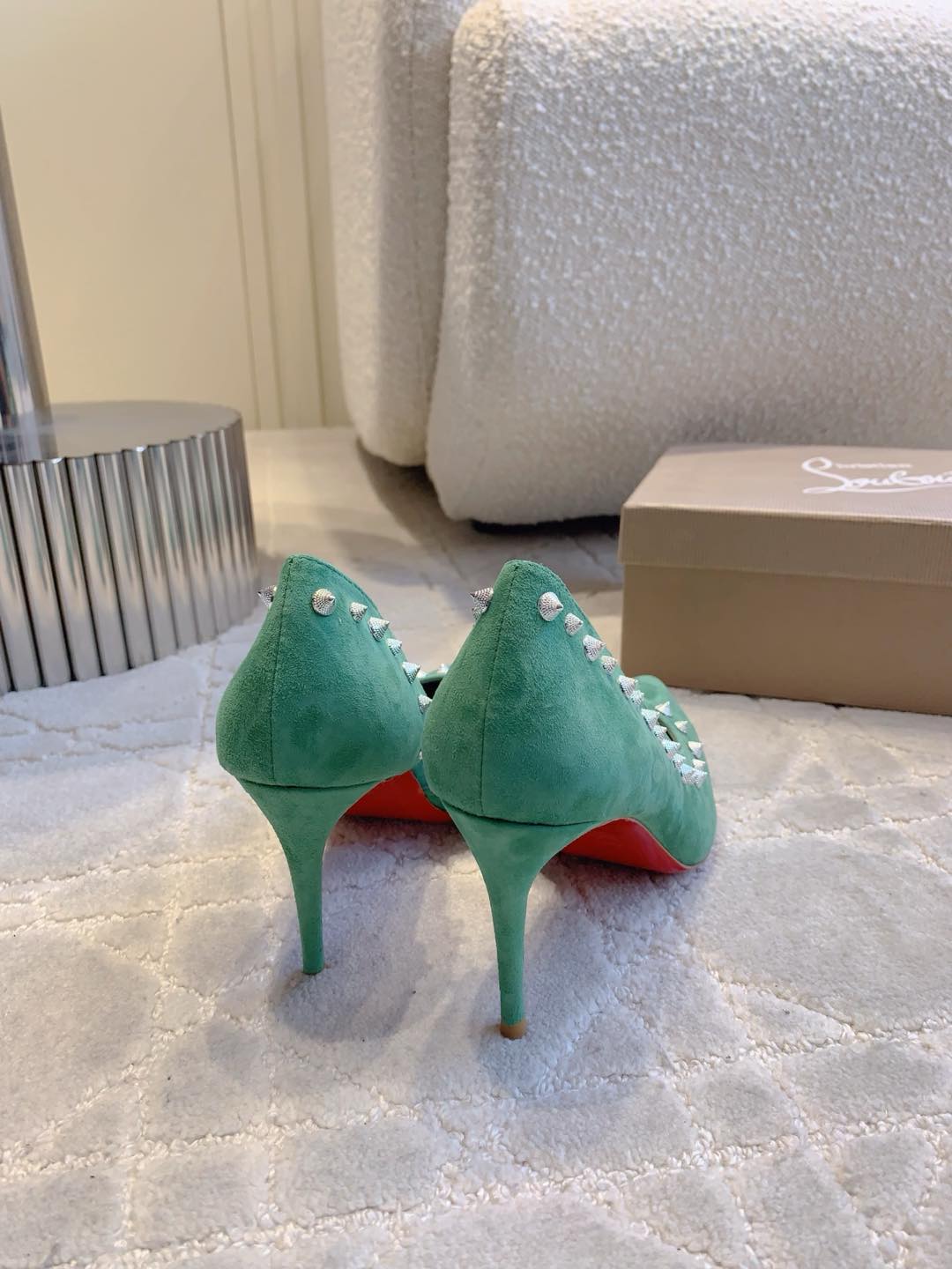 CL  Irishell 85 Studded d'Orsay Pumps Green Suede 177127