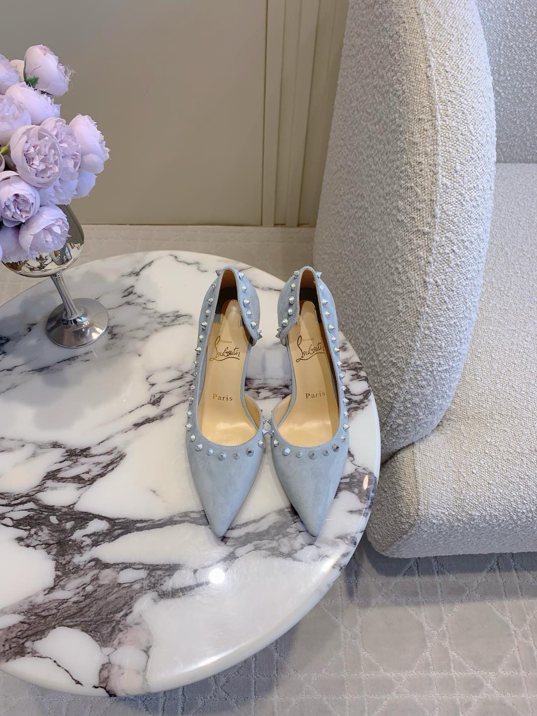 CL  Irishell 85 Studded d'Orsay Pumps Light Sky Blue Suede 177128