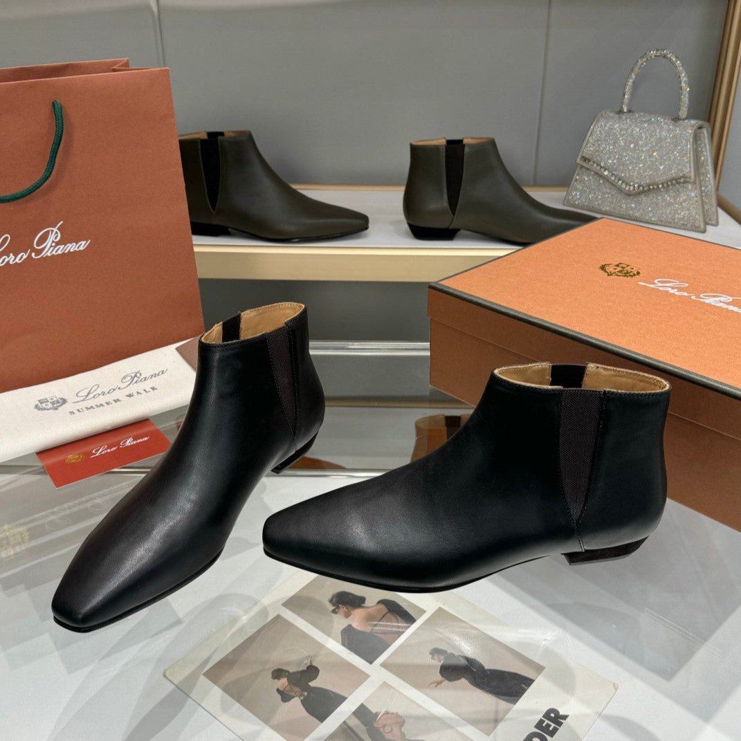 LP Sumire Ankle Boot In Black Nappa Calfskin 980108