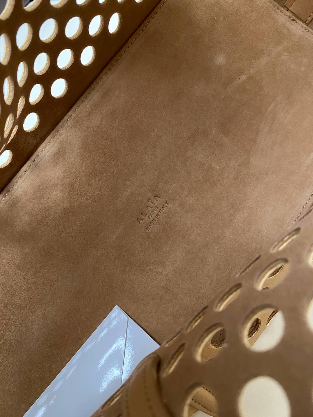 Alaia NEO MINA 32 BAG NUDE CALFSKIN 243007